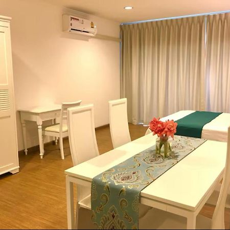 Baan Klang Condo Hotel หัวหิน ภายนอก รูปภาพ